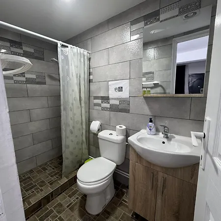 ゲストハウス Casa Bella