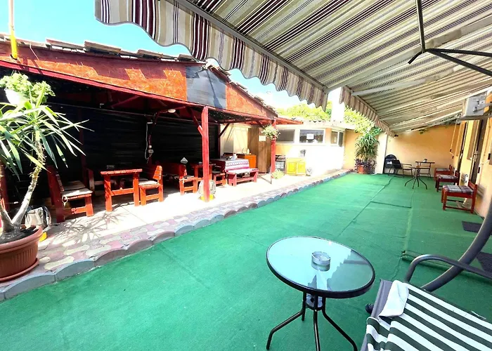 Casa Bella בית הארחה